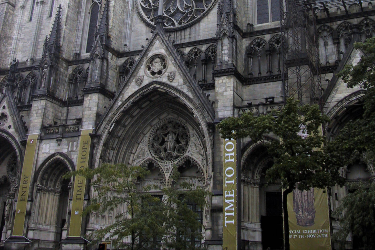 2022_time to hope_0005_NY-00-02